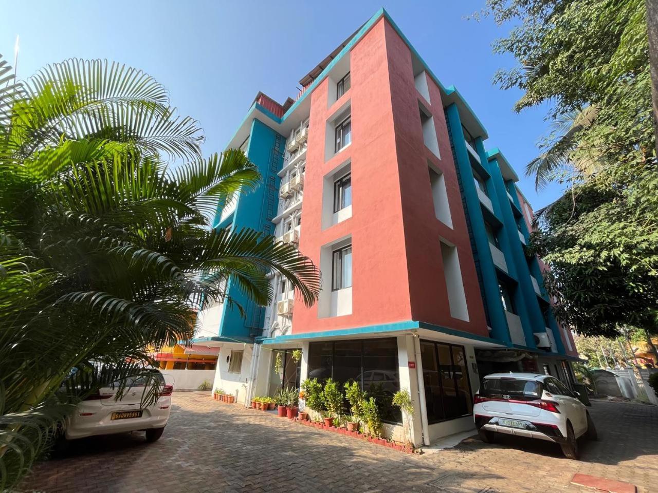 Relax Holiday Home,Margao Railway Station Экстерьер фото